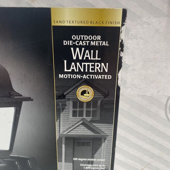 Hampton Bay 647-792 Motion Activated Outdoor Die-Cast Metal Wall Lantern - Picture 8 of 9